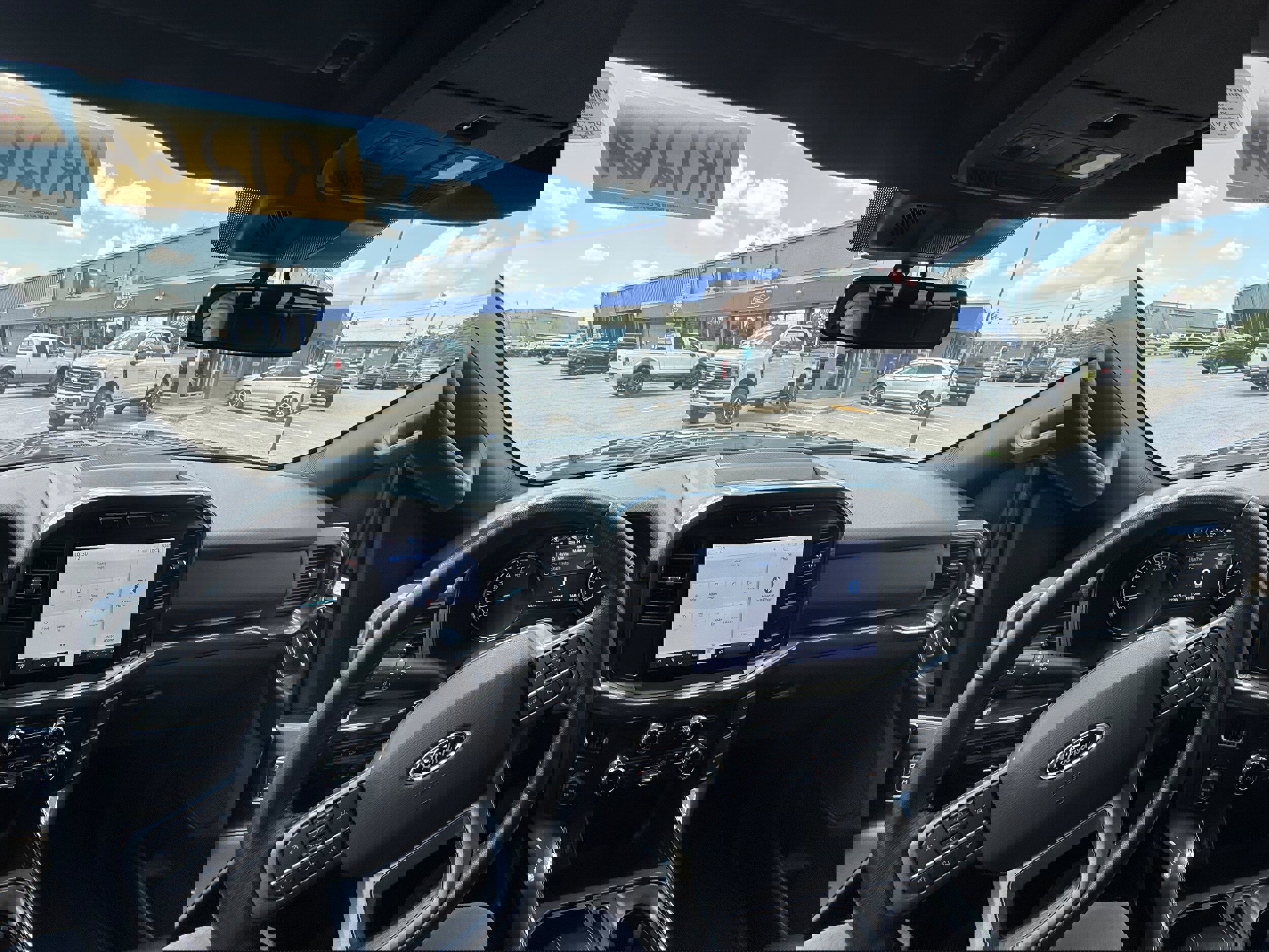 Certified 2022 Ford F150 XLT w/ Equipment Group 302A High image 11