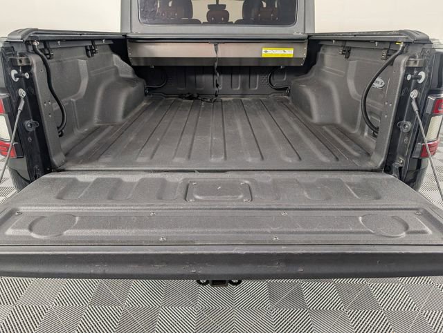 Used 2022 Jeep Gladiator Rubicon w/ Cold Weather Group image 27