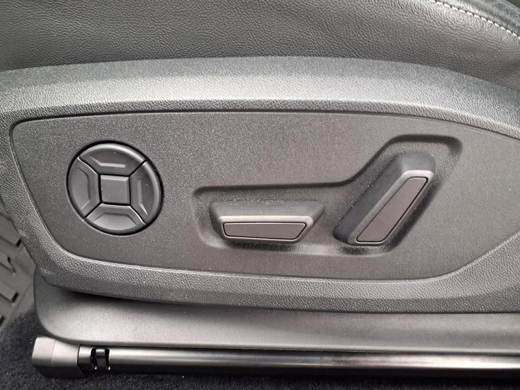 Certified 2023 Audi Q4 e-tron Premium Plus w/ Premium Plus image 10