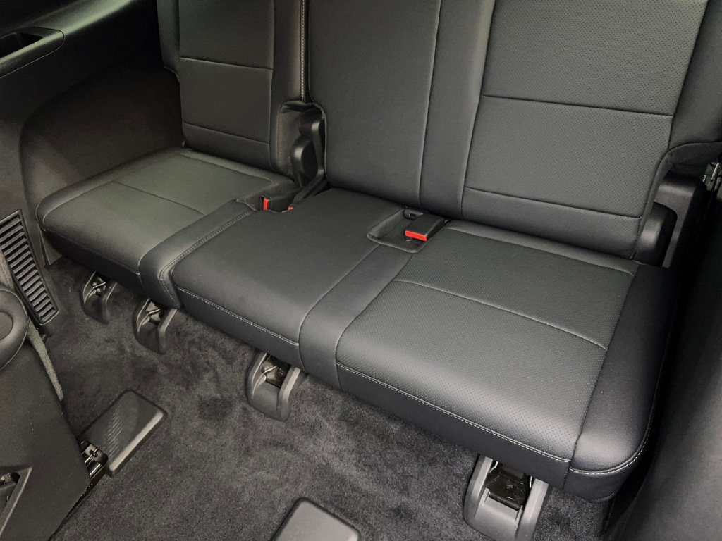 Used 2026 Chevrolet Traverse LT FWD image 41
