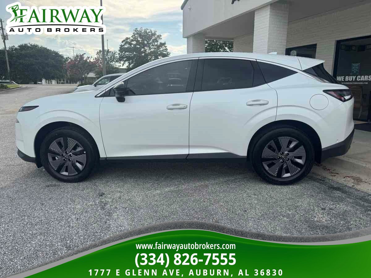 Used 2025 Nissan Murano SL AWD/4WD image 9