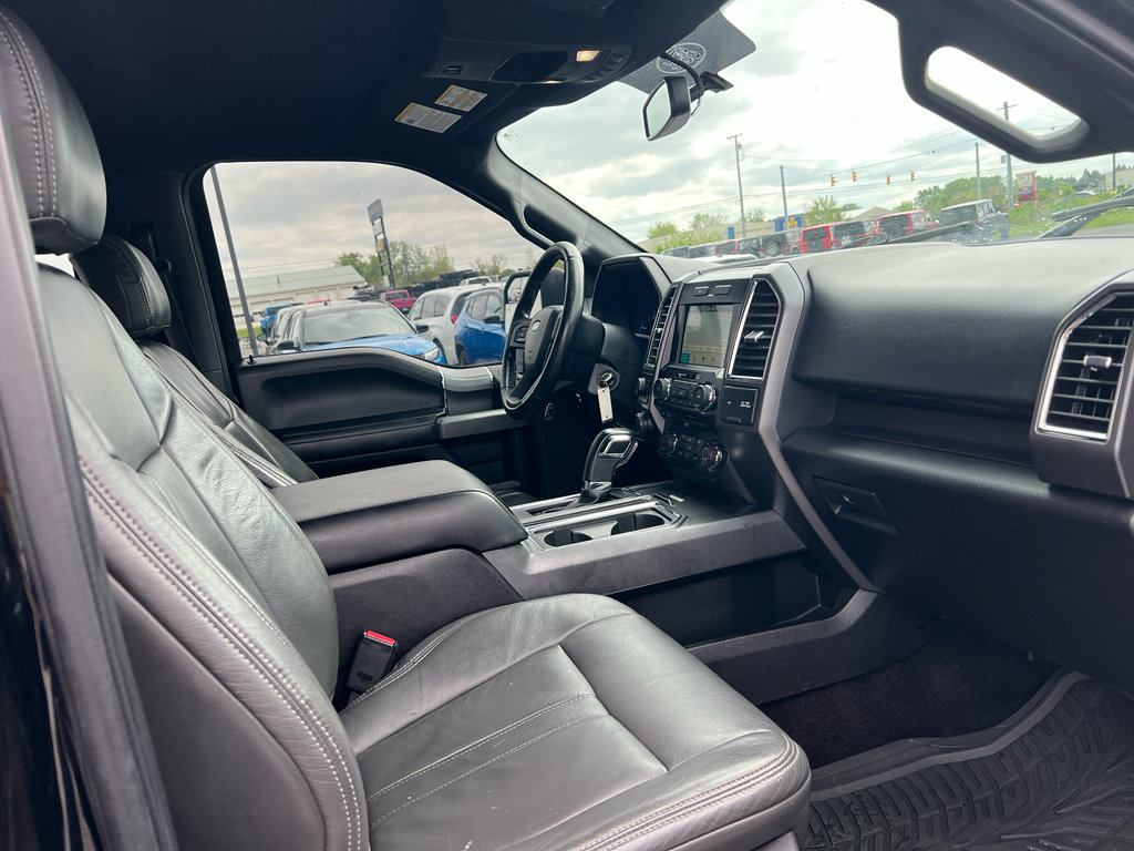 Used 2016 Ford F150 XLT w/ Equipment Group 302A Luxury AWD/4WD image 18