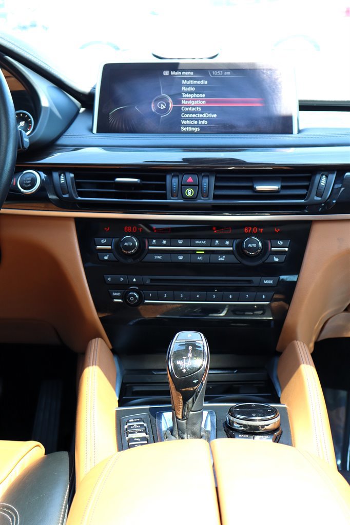 Used 2015 BMW X6 xDrive50i AWD/4WD image 14