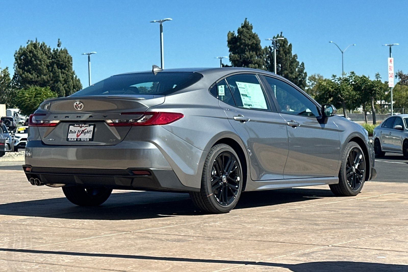 New 2026 Toyota Camry SE FWD image 4