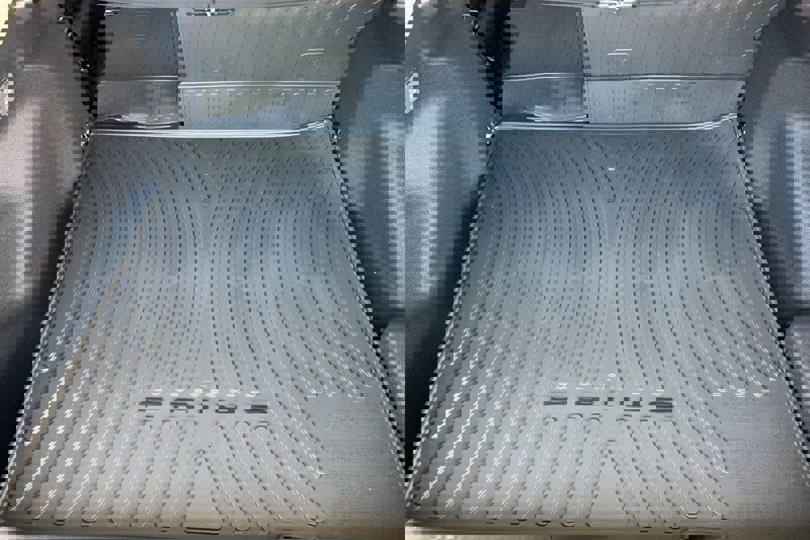 New 2026 Toyota Prius Plug-In Hybrid image 16