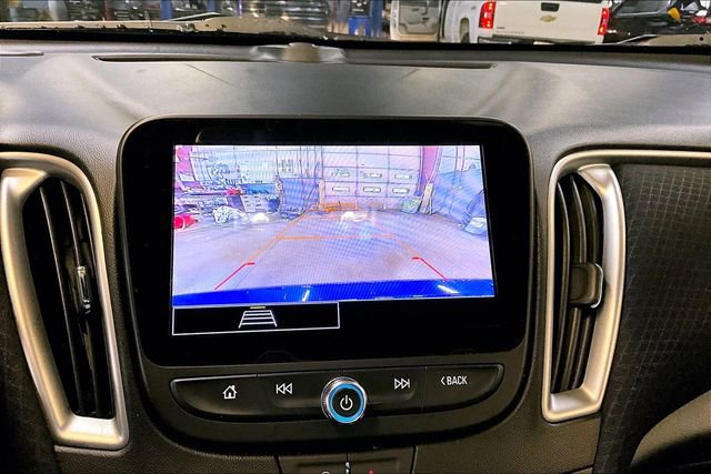 Used 2023 Chevrolet Malibu LT image 13