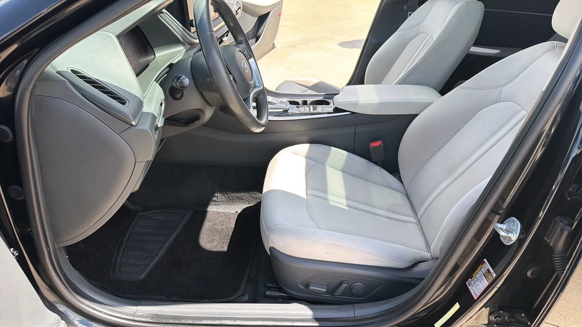 Used 2022 Hyundai Sonata SEL w/ Convenience Package FWD image 30
