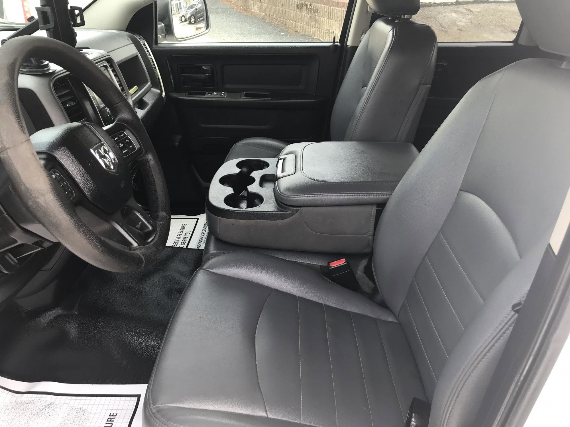 Used 2016 RAM 1500 ST RWD image 11