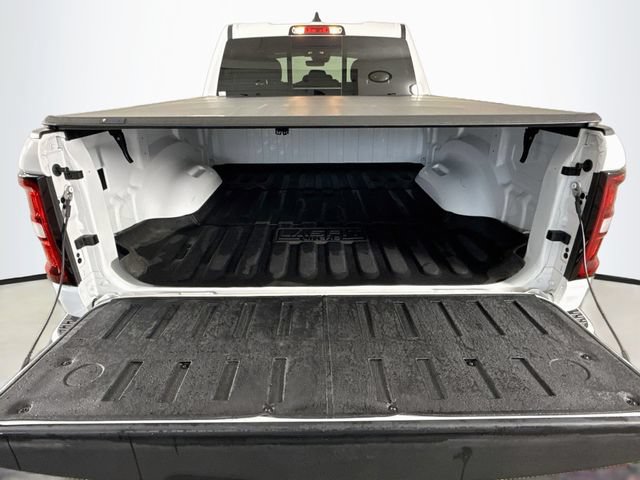 Used 2025 RAM 1500 Tradesman AWD/4WD image 23