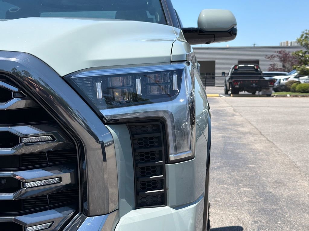Used 2025 Toyota Tundra Platinum AWD/4WD image 12