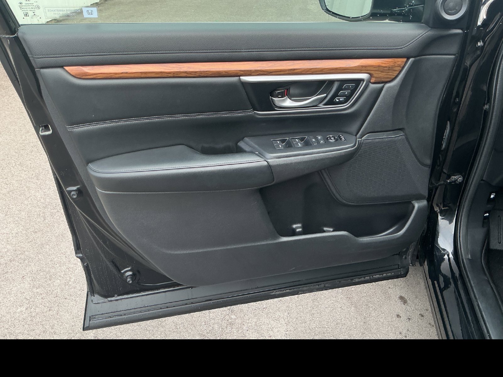 Used 2020 Honda CR-V EX-L image 10