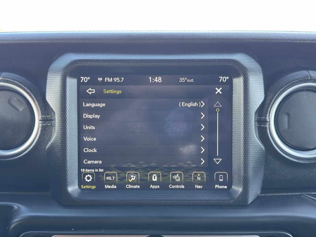 Used 2019 Jeep Wrangler Unlimited Sahara w/ Quick Order Package 24M Moab image 28