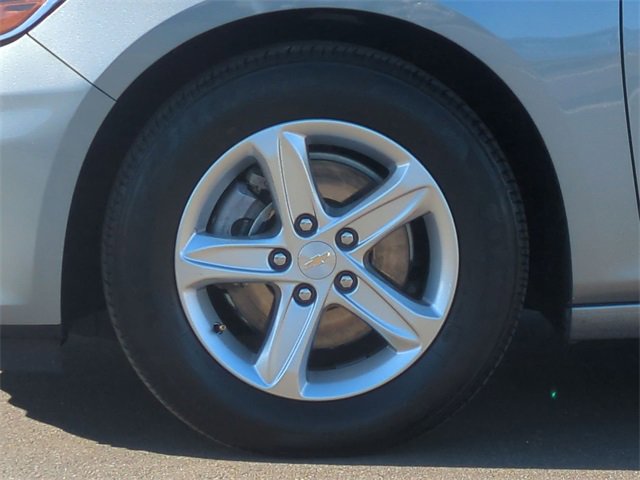 Used 2024 Chevrolet Malibu LS image 17