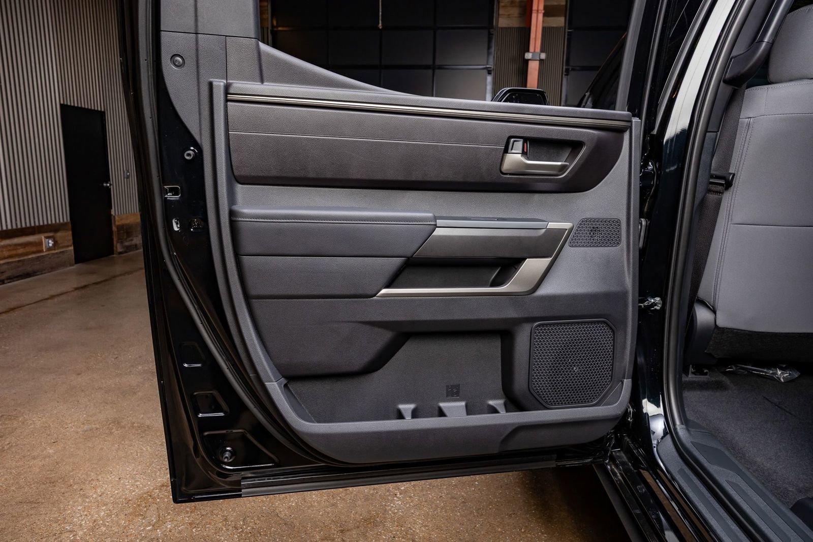 Used 2025 Toyota Tundra SR5 image 38