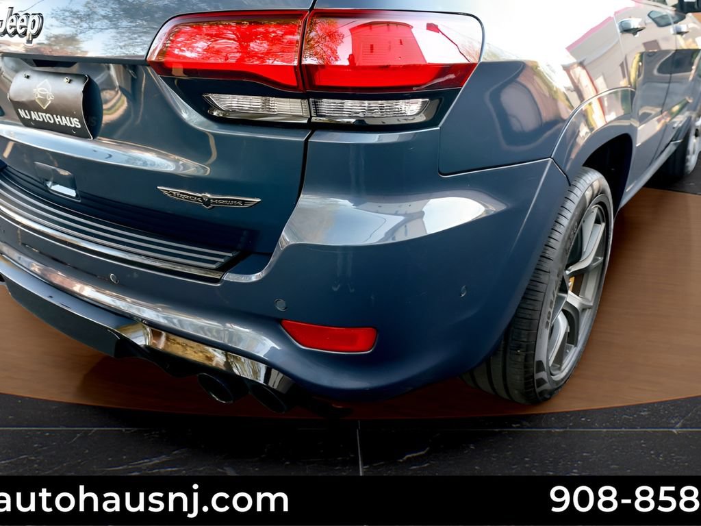 Used 2020 Jeep Grand Cherokee Trackhawk AWD/4WD image 13