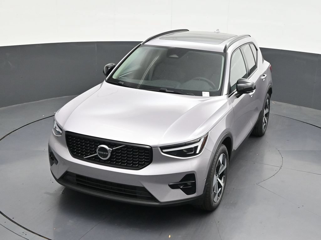 New 2026 Volvo XC40 B5 Plus w/ Climate Package AWD/4WD image 20