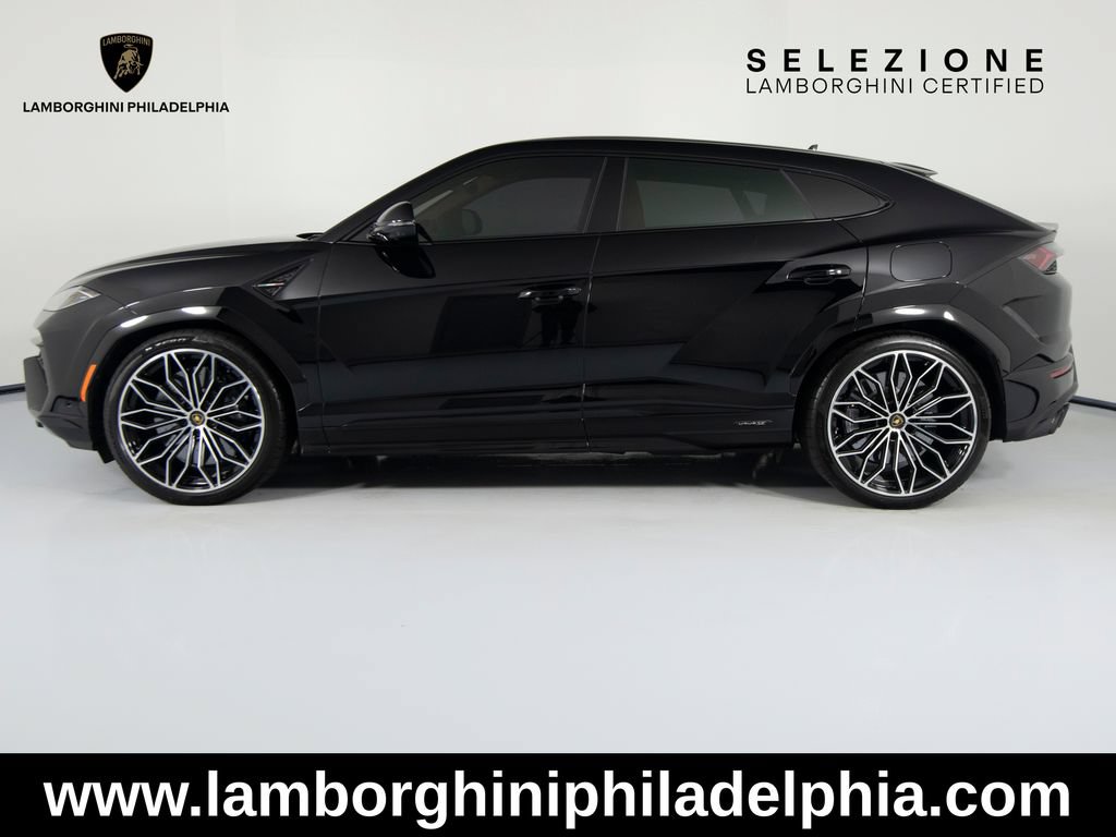 Used 2025 Lamborghini Urus SE AWD/4WD image 8