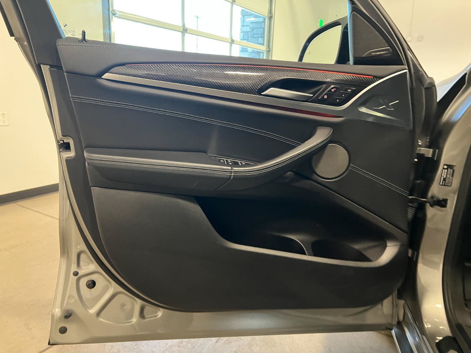 Used 2021 BMW X4 M AWD/4WD image 30