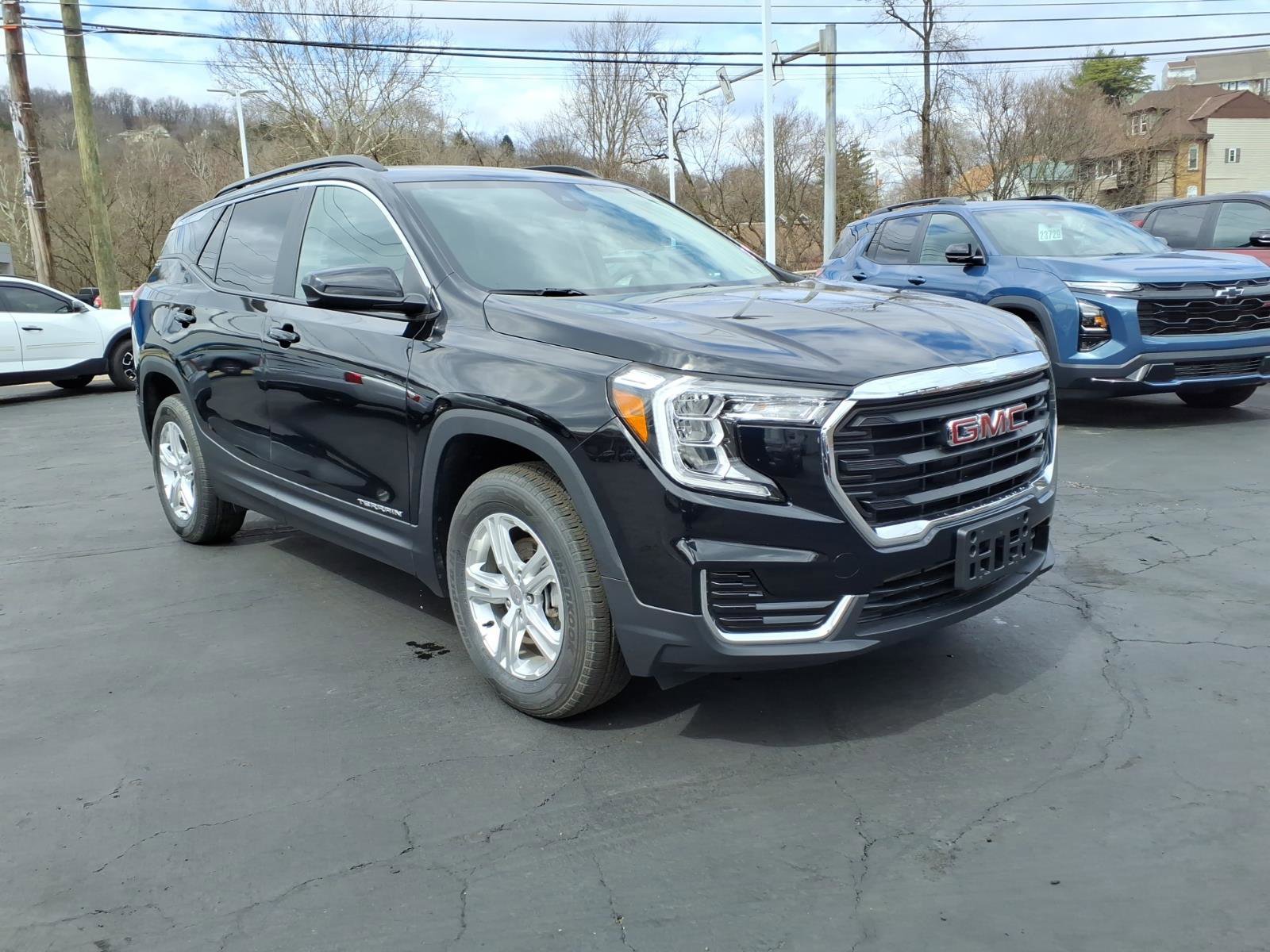 Certified 2024 GMC Terrain SLE w/ Driver Convenience Package image 5