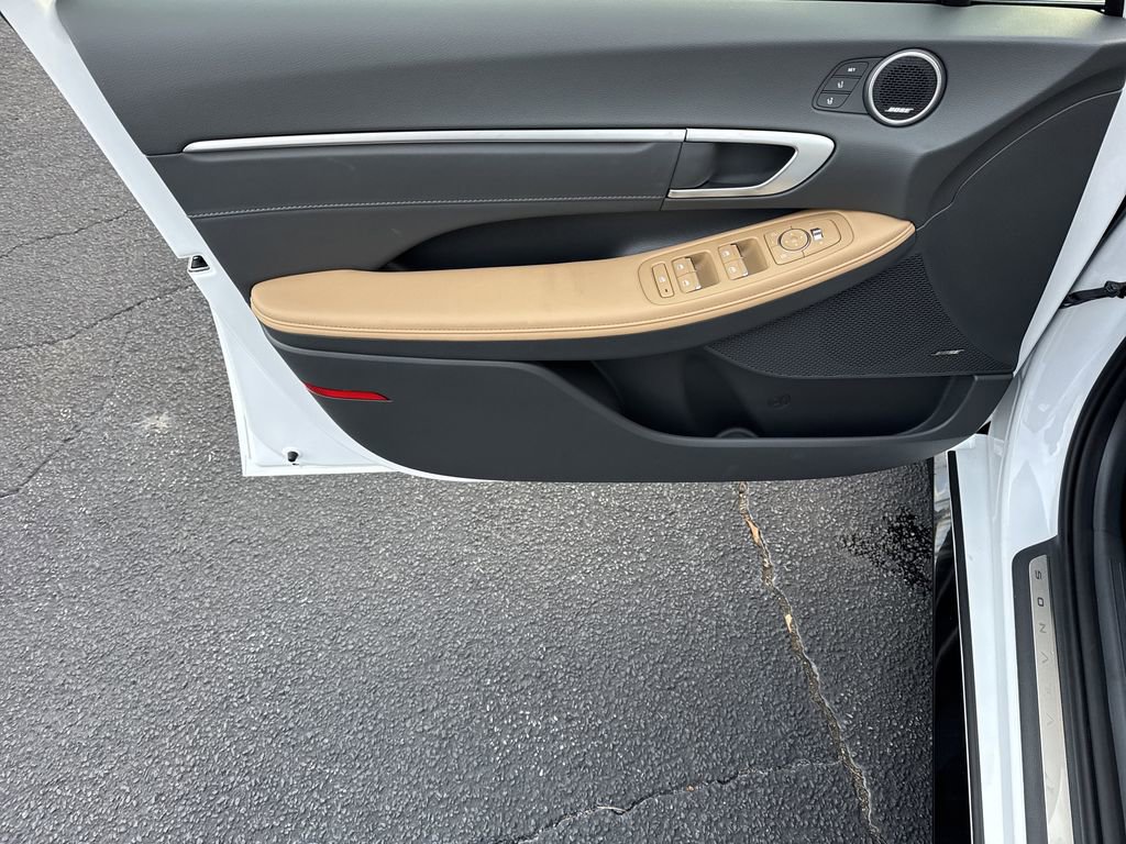 New 2026 Hyundai Sonata Limited FWD image 10