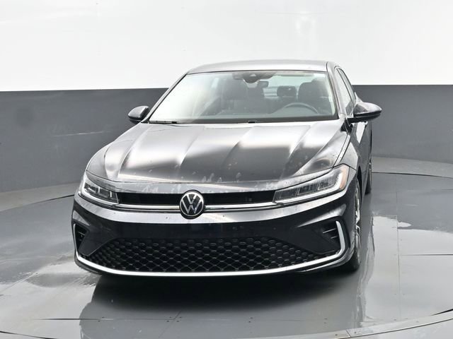 Used 2025 Volkswagen Jetta SE FWD image 22