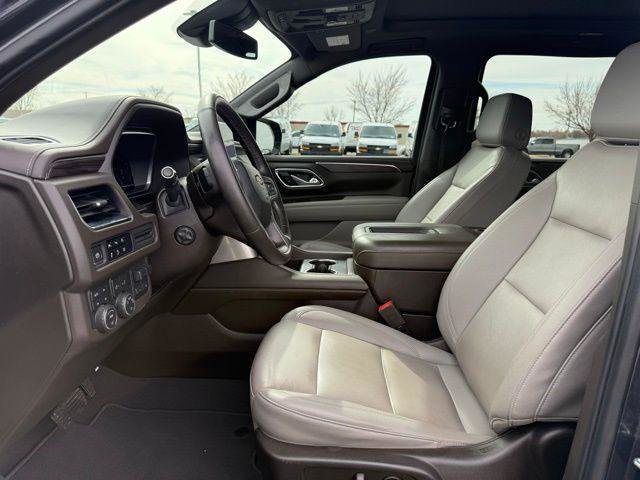 Used 2023 Chevrolet Suburban Z71 w/ Z71 Off-Road Package AWD/4WD image 22