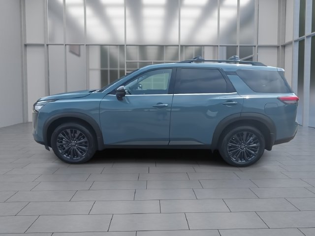 New 2026 Nissan Pathfinder SL w/ SL Premium Package AWD/4WD image 5