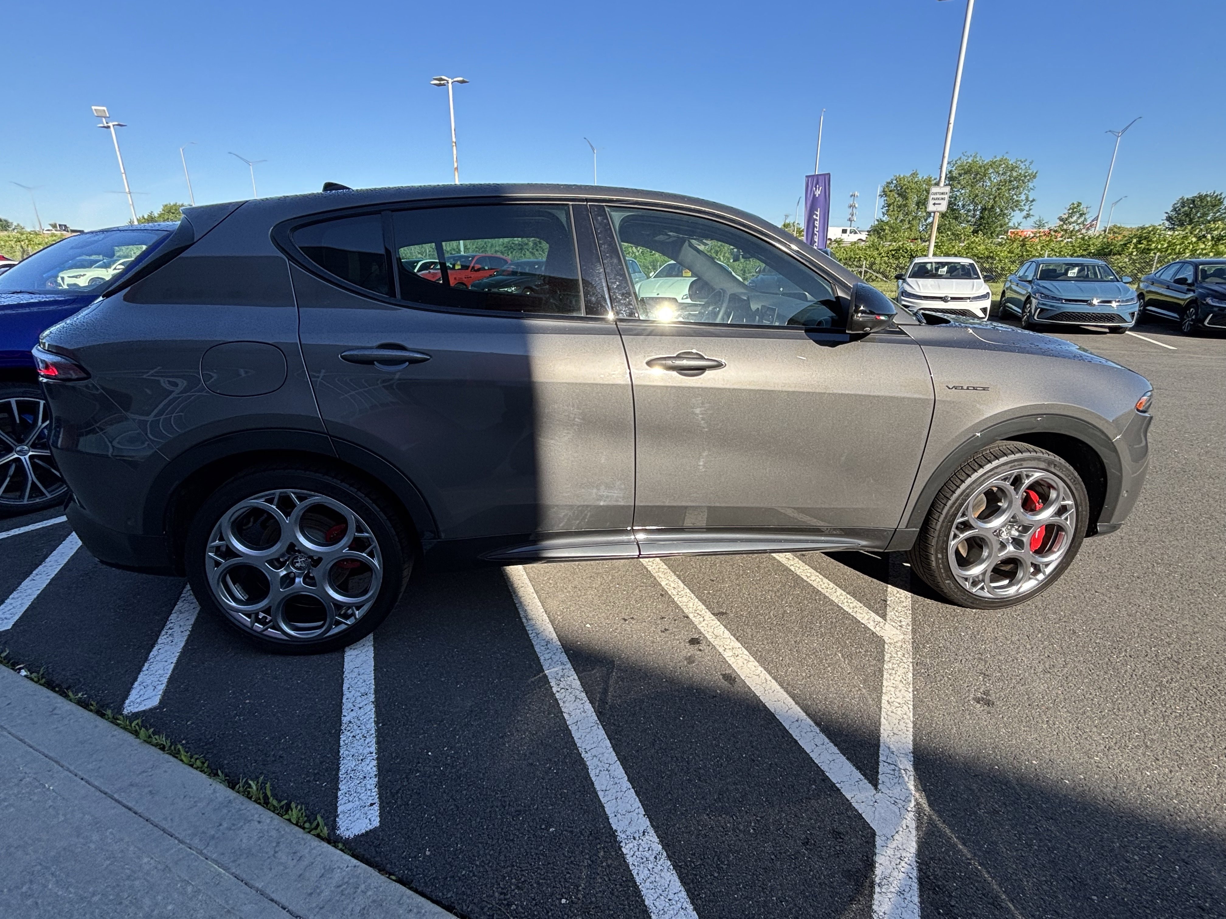 Used 2024 Alfa Romeo Tonale Veloce AWD/4WD image 9