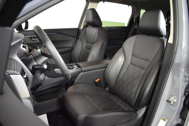 Certified 2026 Nissan Rogue Platinum w/ Platinum Premium Package AWD/4WD image 9