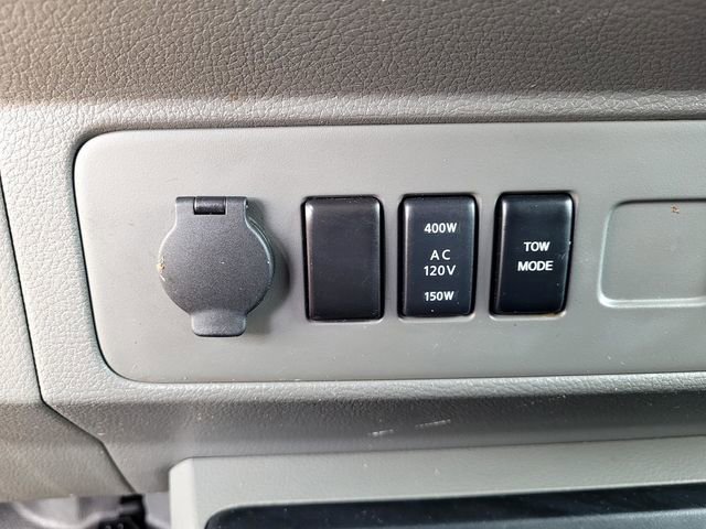 Used 2017 Nissan NV 2500 SV w/ Technology Package image 16