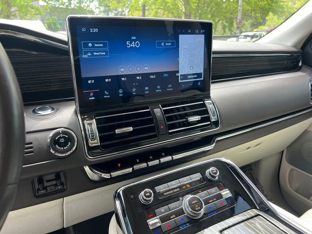 Certified 2022 Lincoln Navigator Black Label AWD/4WD image 33