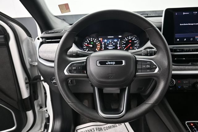 Used 2025 Jeep Compass Sport AWD/4WD image 21