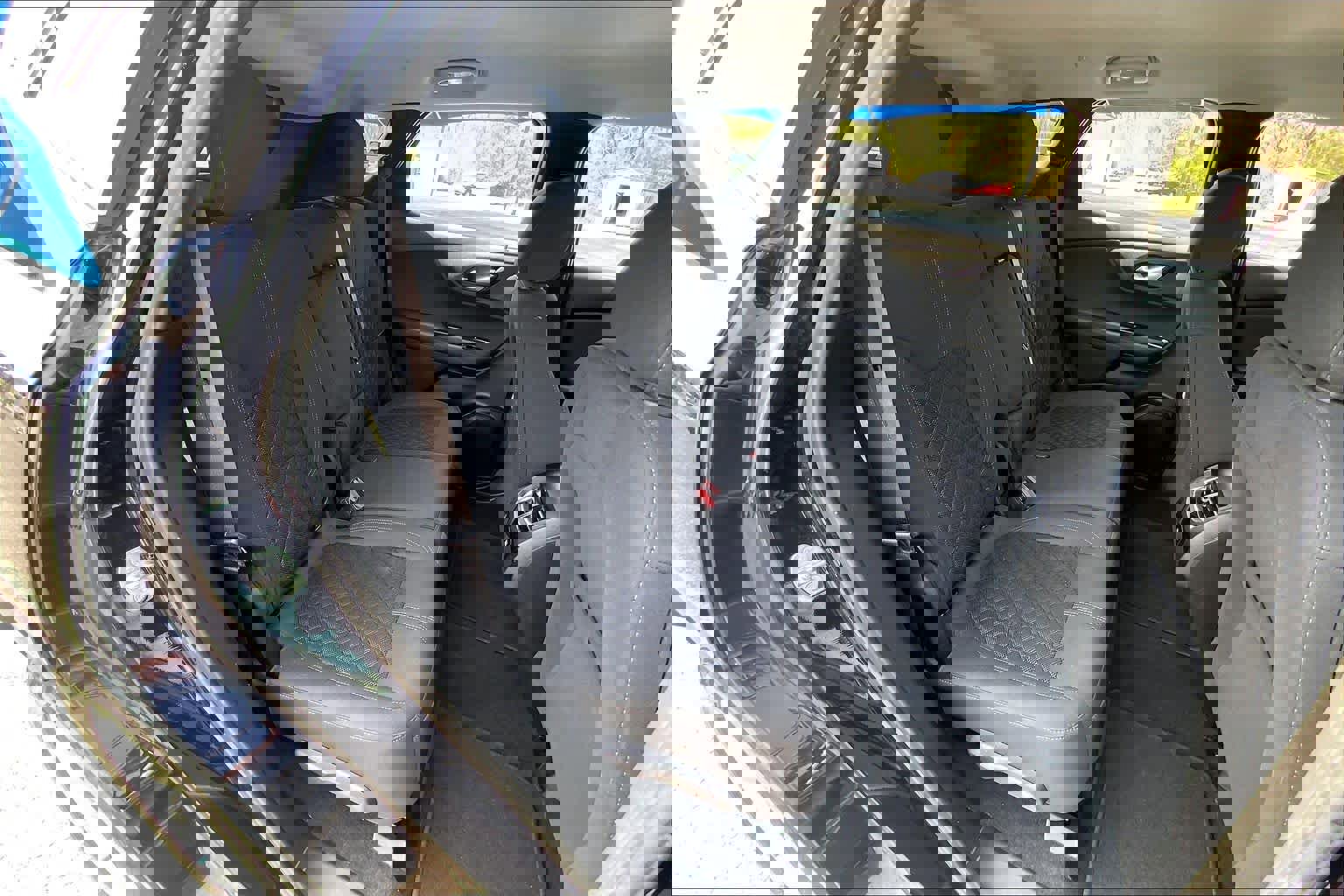 Used 2020 Chevrolet Blazer LT image 20