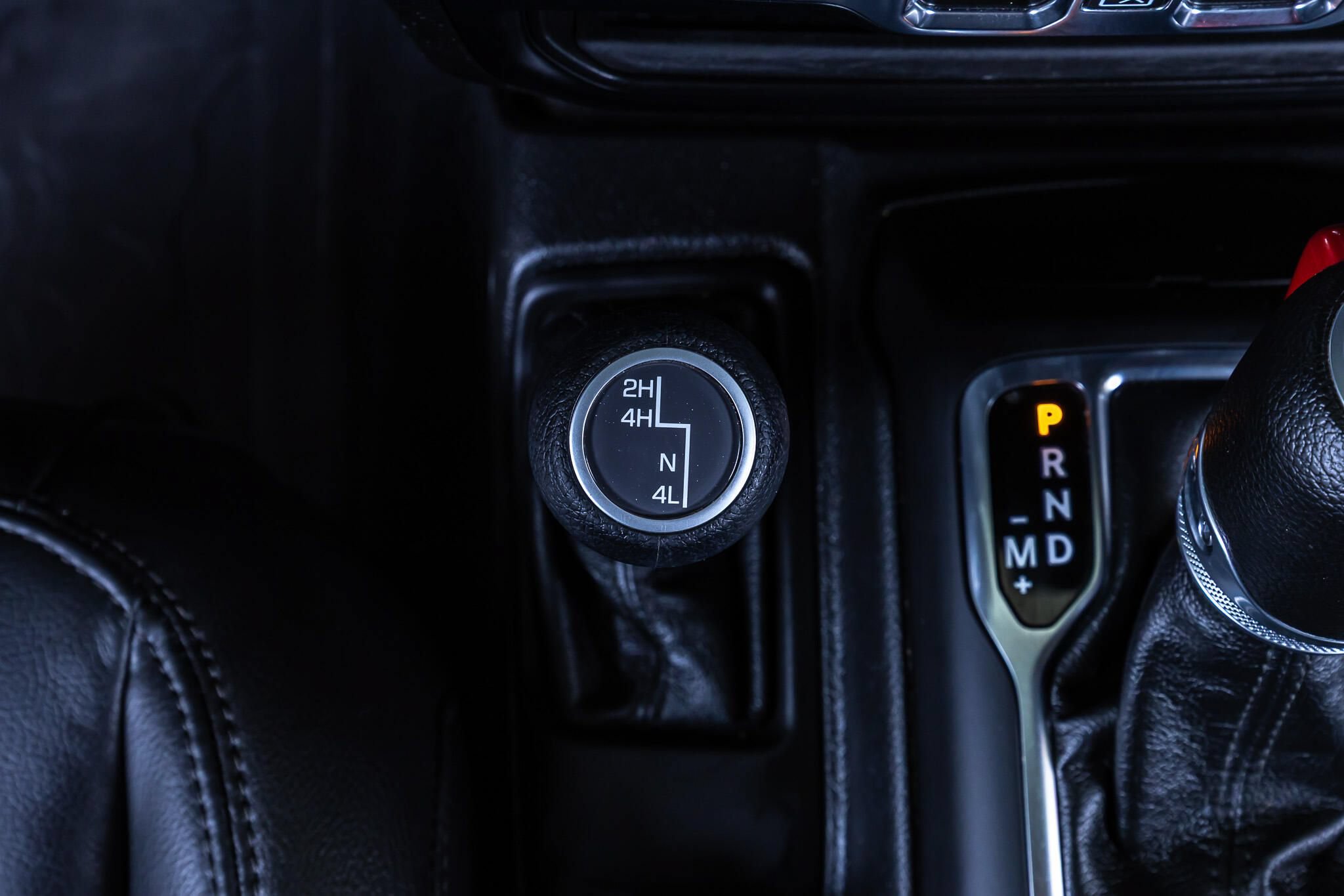 Used 2023 Jeep Gladiator Sport AWD/4WD image 26