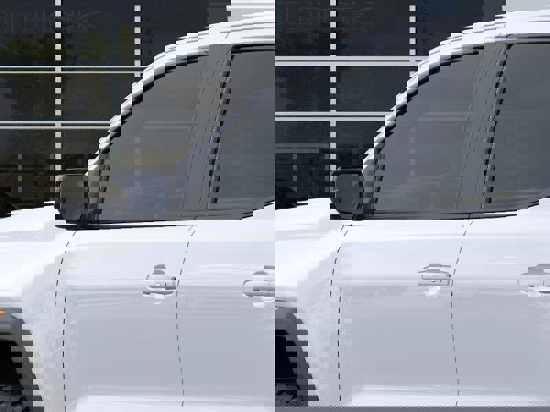 New 2025 GMC Canyon Elevation w/ Convenience Package image 12