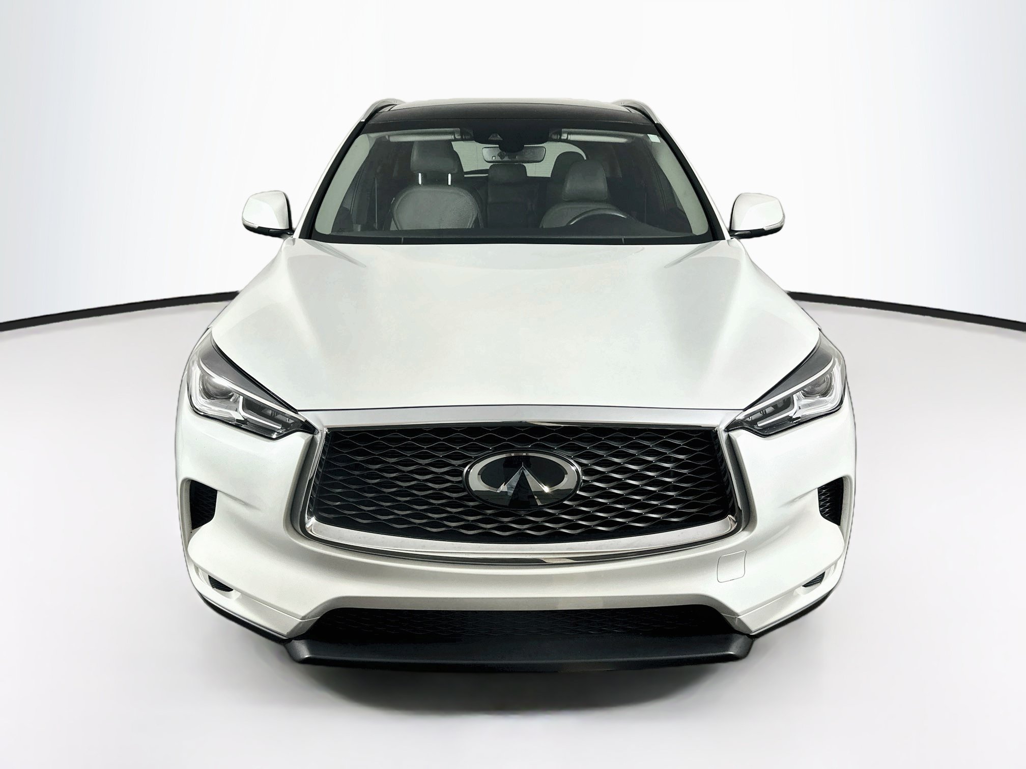 Used 2024 INFINITI QX50 Luxe FWD image 2