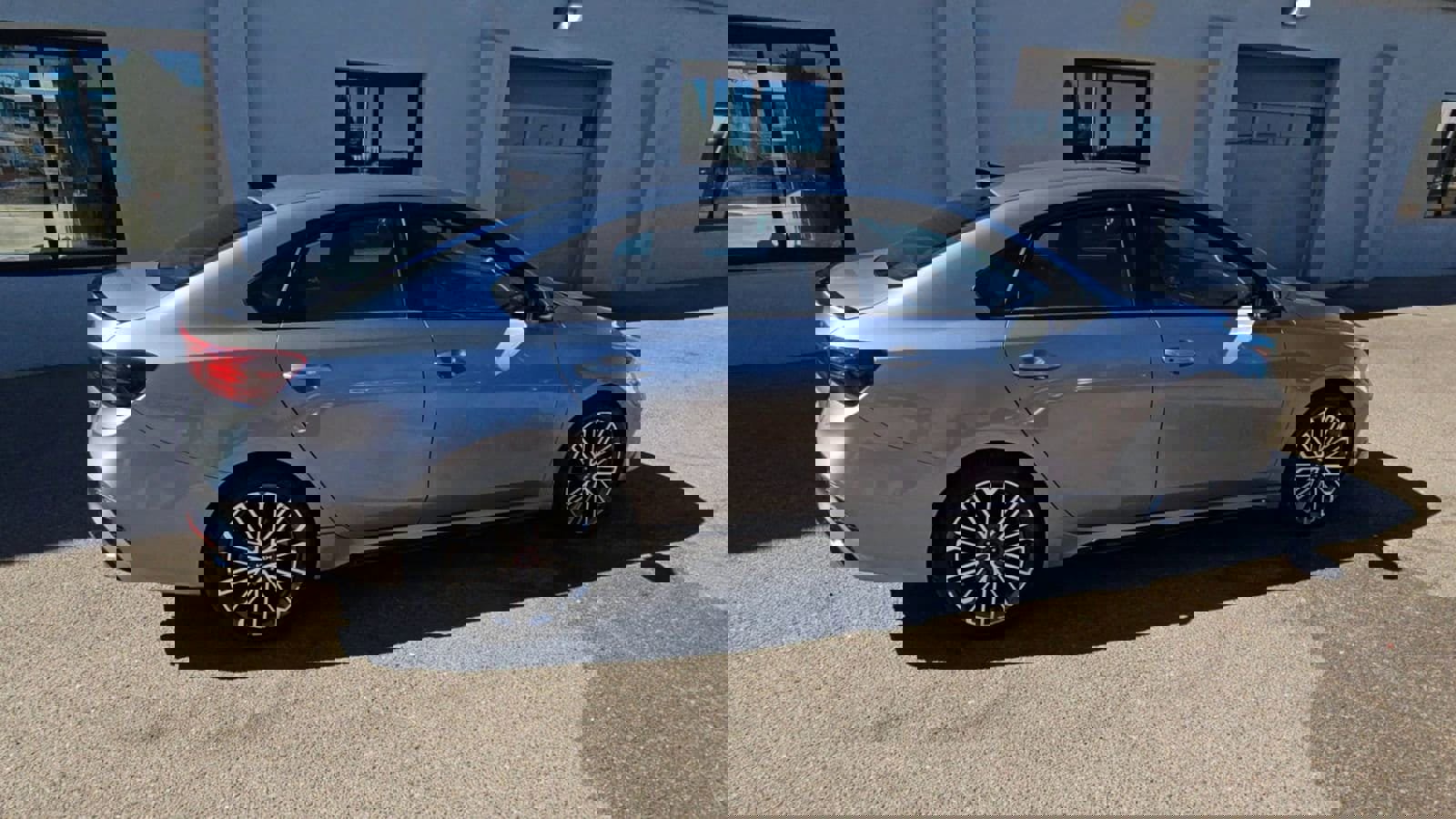 Used 2023 Kia Forte GT image 8