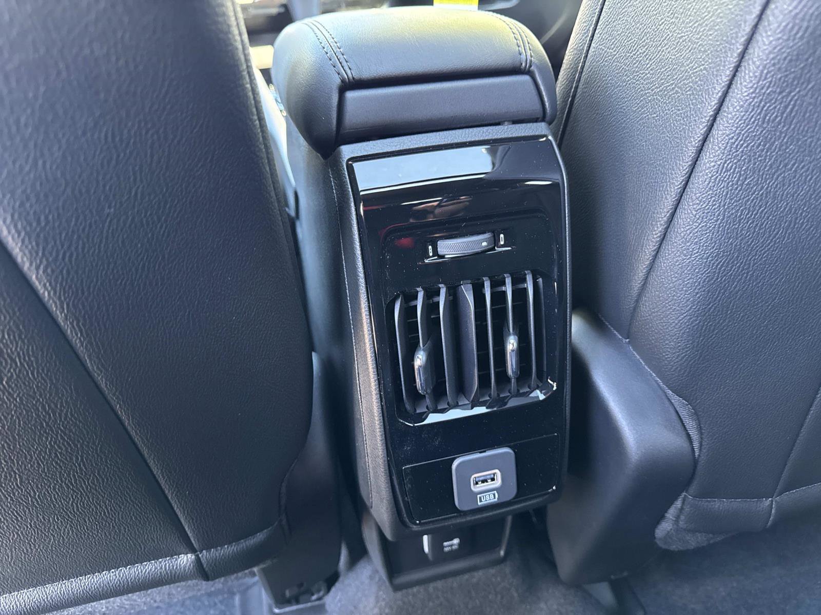 New 2026 Jeep Compass Limited image 16