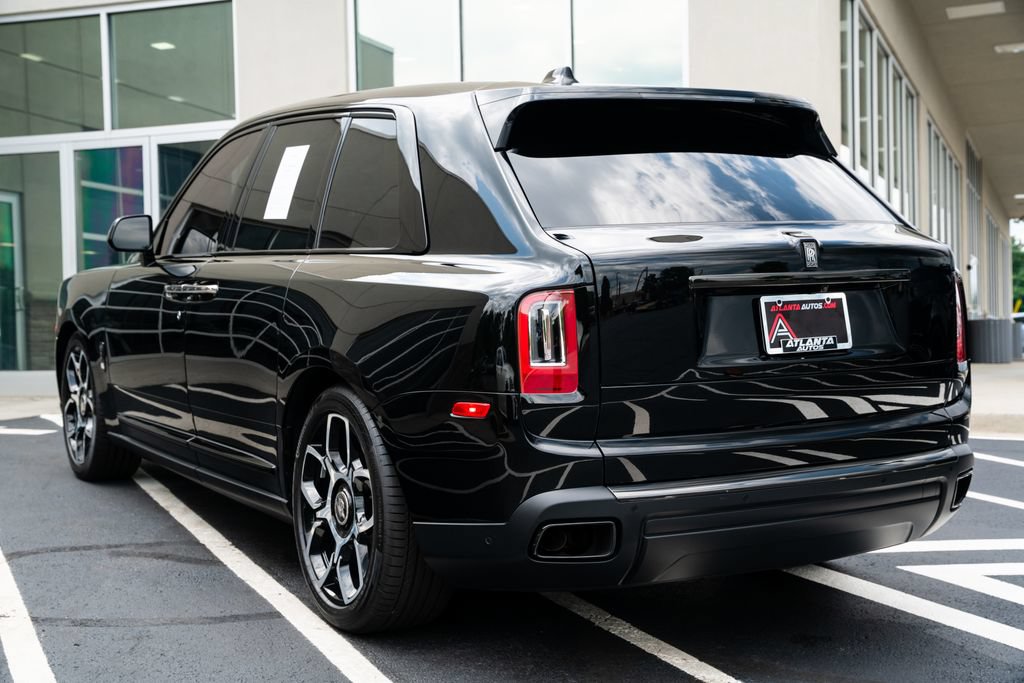 Used 2022 Rolls-Royce Cullinan Black Badge AWD/4WD image 17