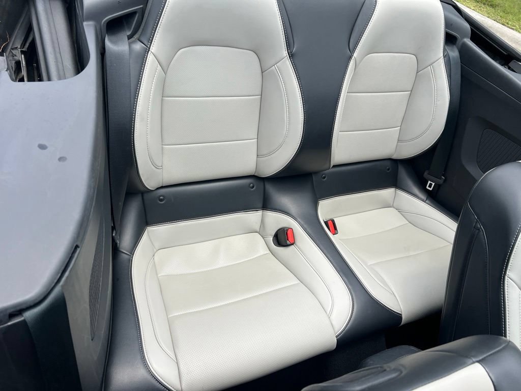 Used 2024 Ford Mustang Premium RWD image 21