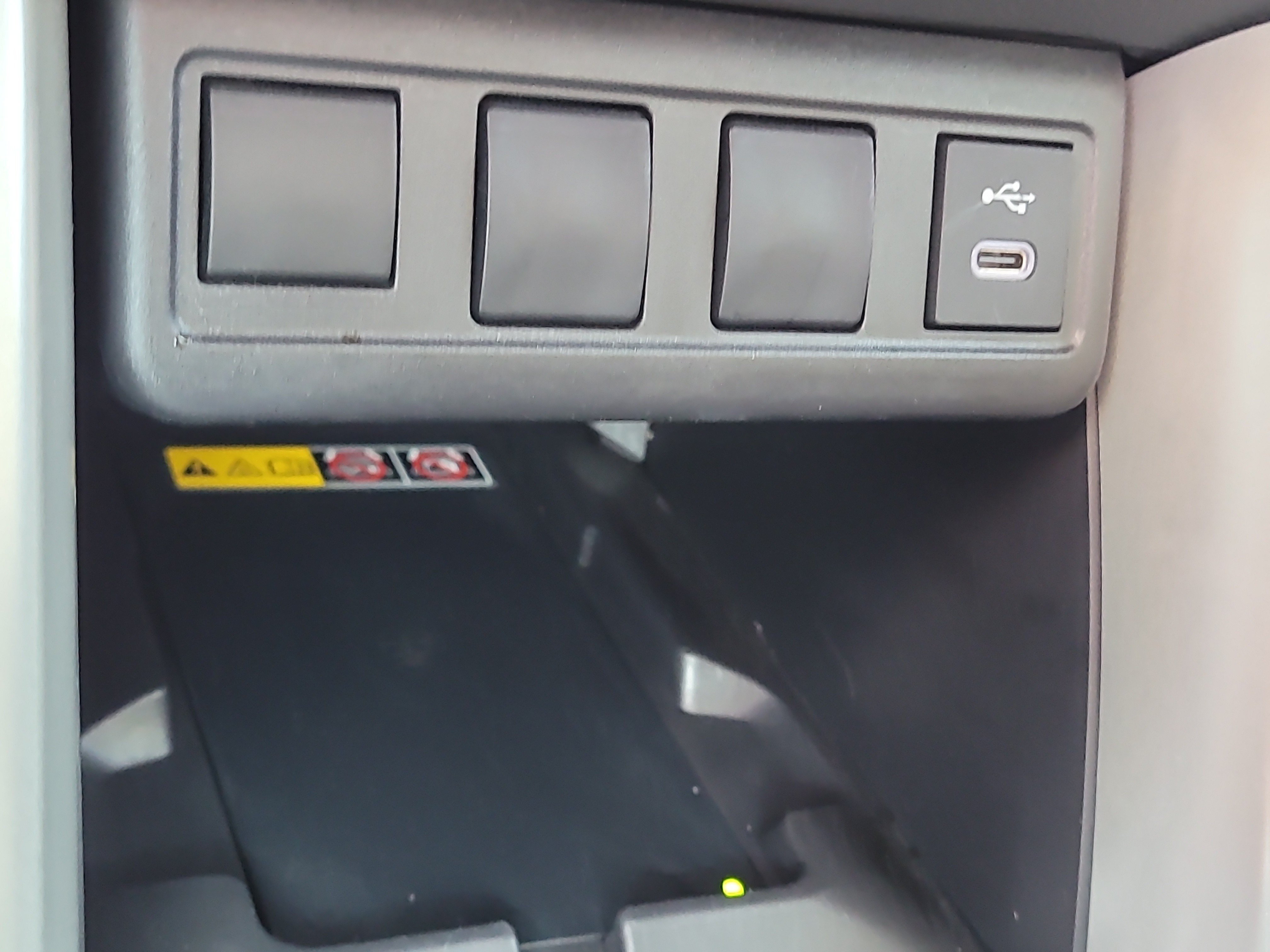 Certified 2025 Toyota Corolla Cross LE FWD image 26