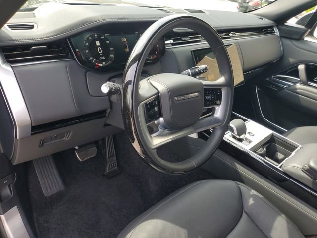 New 2024 Land Rover Range Rover SE AWD/4WD image 16