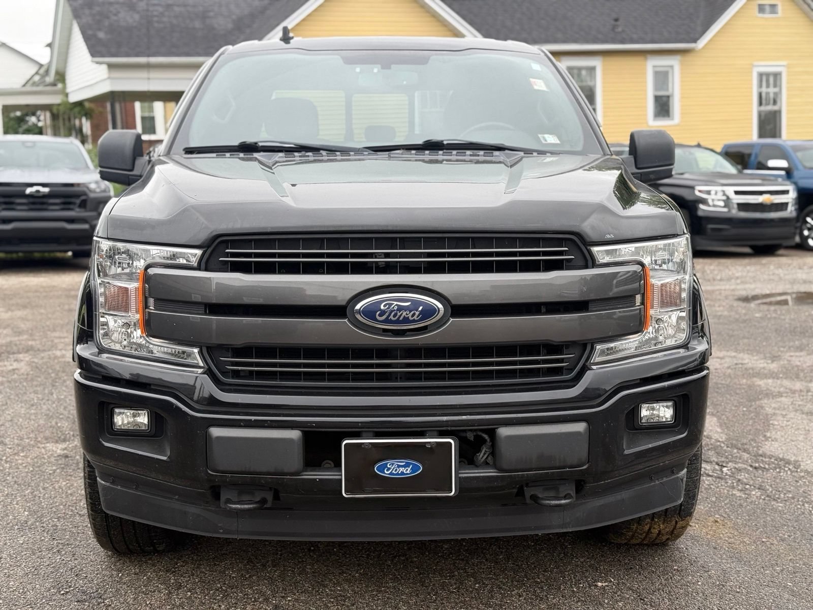 Used 2018 Ford F150 XLT w/ Equipment Group 302A Luxury AWD/4WD image 9