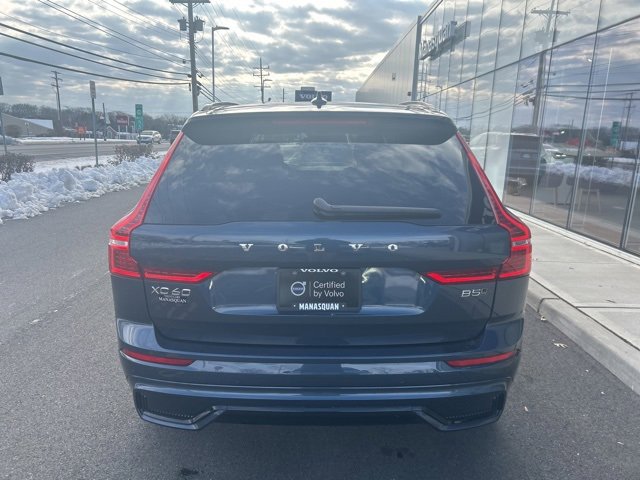 Certified 2025 Volvo XC60 B5 Plus image 4