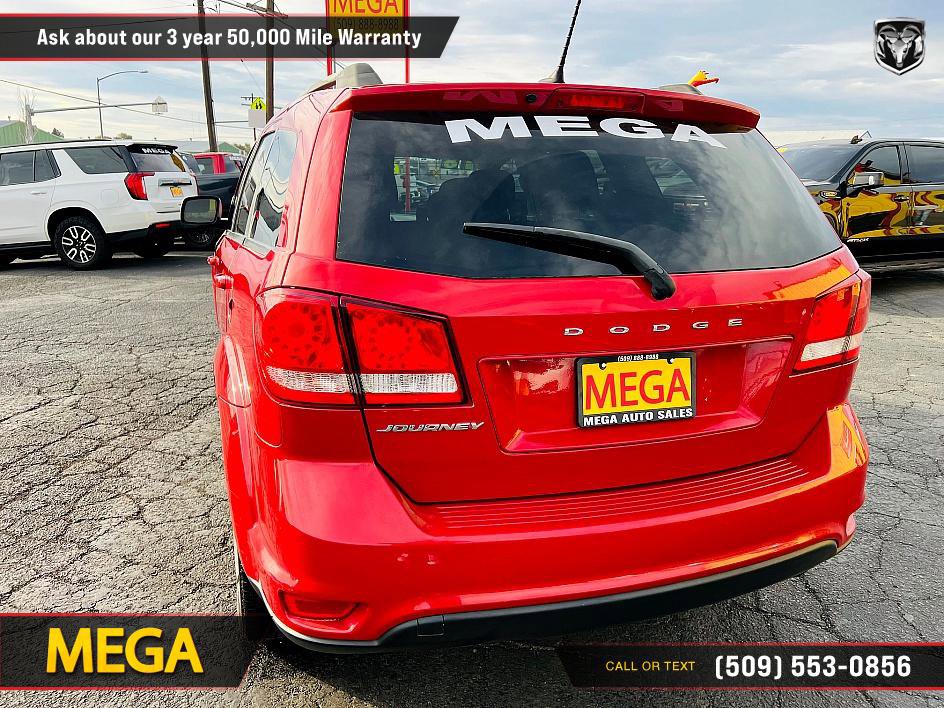 Used 2018 Dodge Journey SXT w/ Blacktop Package image 9