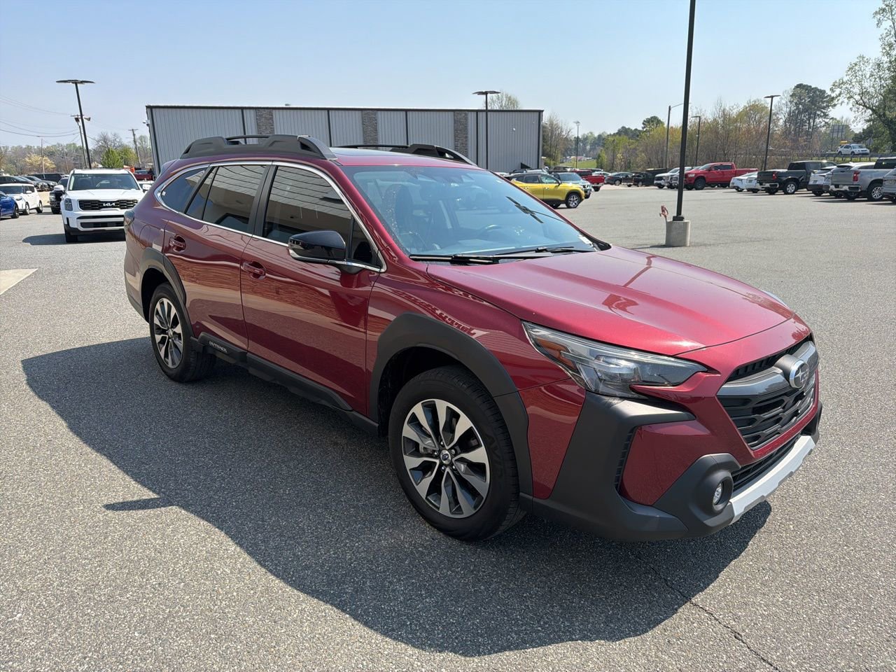 Used 2023 Subaru Outback Limited image 9