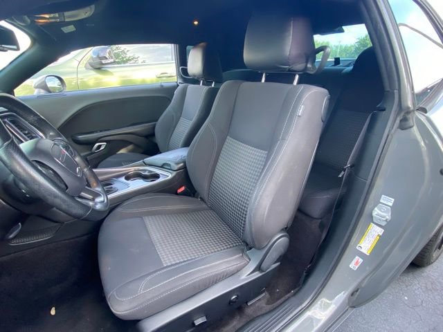 Used 2018 Dodge Challenger SXT w/ Blacktop Package image 15
