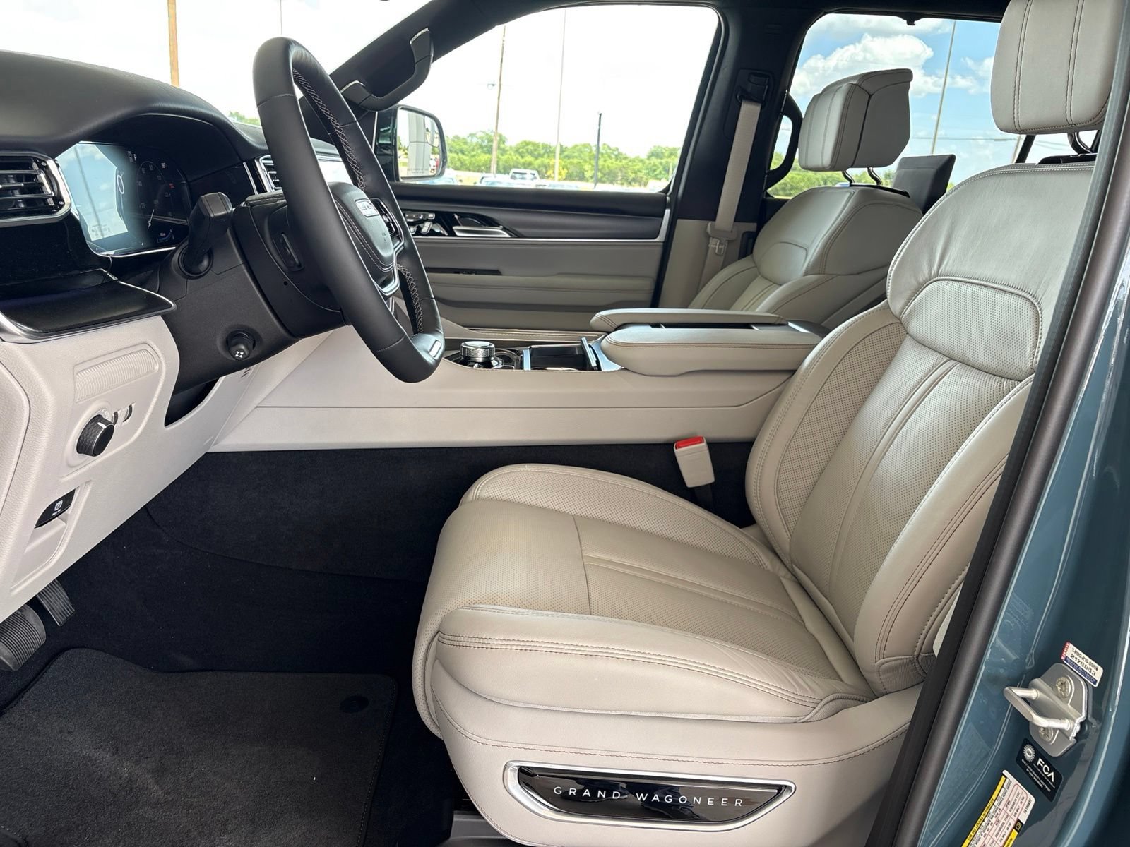 New 2026 Jeep Grand Wagoneer Summit w/ Rear Seat Video Group I AWD/4WD image 17