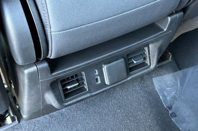 Used 2024 GMC Sierra 1500 SLT AWD/4WD image 44