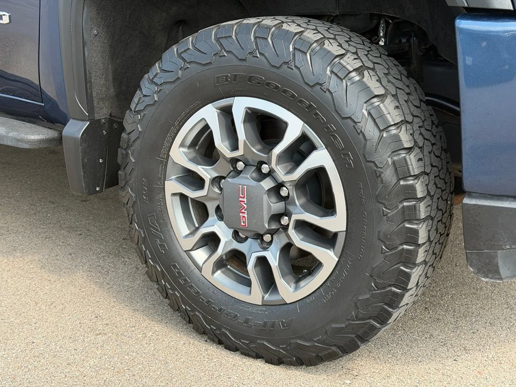Used 2022 GMC Sierra 2500 AT4 w/ AT4 Preferred Package AWD/4WD image 26